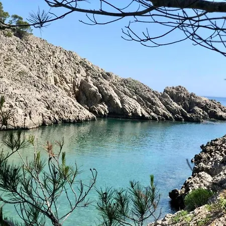 In Spain Near Sandy 公寓